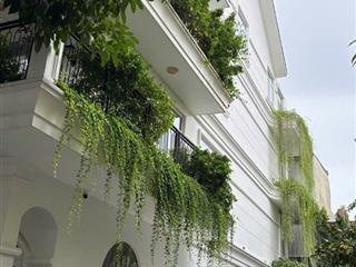 Biệt thự 2 mt hẻm cửu long, p2 tân bình dt 8x18 nhà 3 tầng st đẹp giá 36 tỷ