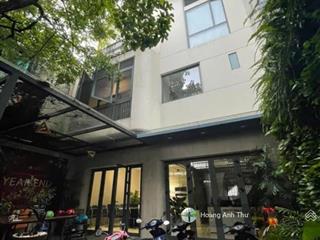 Bán nhà hẻm 25 cửu long p2 tân bình dt 9,7x12  120m2 nhà 3 tầng giá 22 tỷ tl