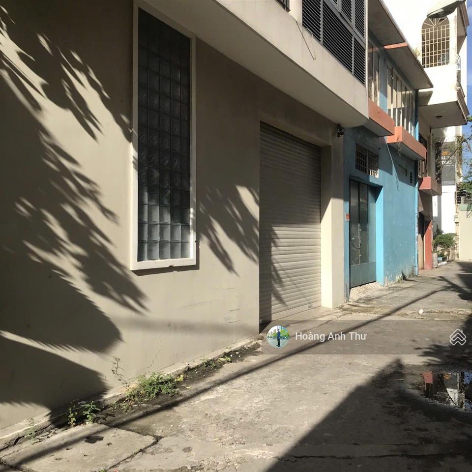 Bán nhà hẻm 25 cửu long p2 tân bình dt 9,7x12  120m2 nhà 3 tầng giá 22 tỷ tl