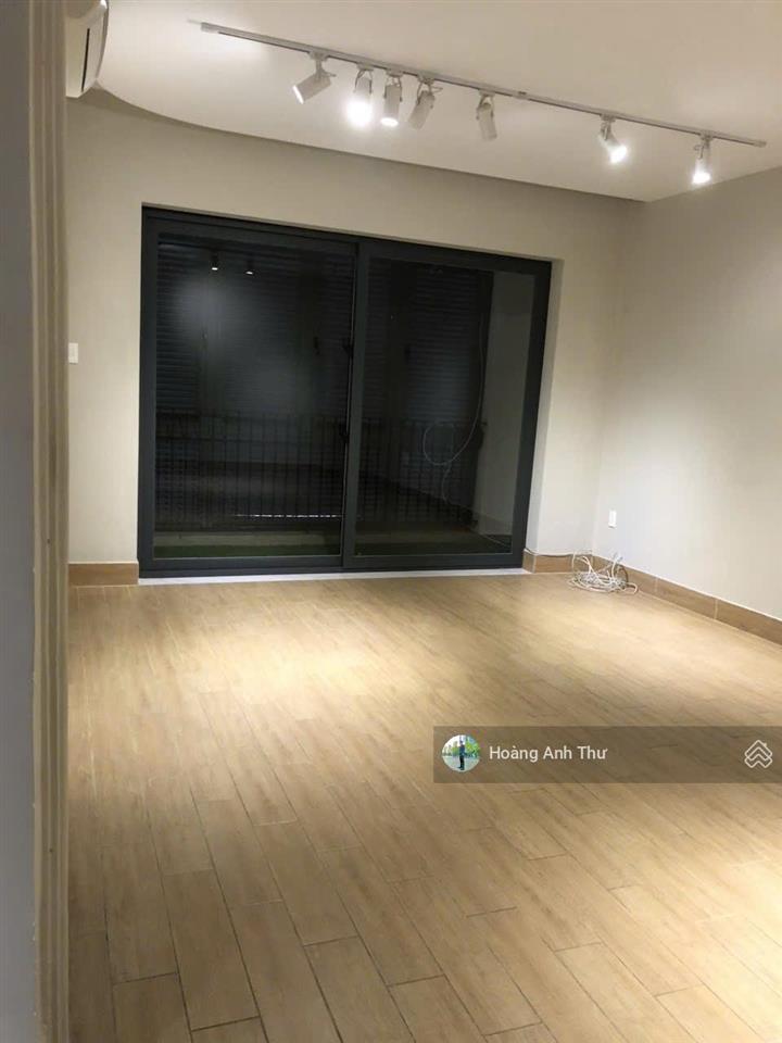 Bán nhà hẻm 25 cửu long p2 tân bình dt 9,7x12  120m2 nhà 3 tầng giá 22 tỷ tl