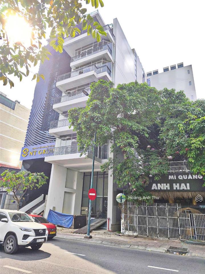 Bán tòa nhà mt bạch đằng p2 tân bình 1 hầm 8 tầng 2400m sàn giá 150 tỷ tl