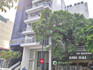 Bán toà nhà mt bạch đằng p2 tân bình 1 hầm 8 tầng 2400m2 sàn giá 150 tỷ