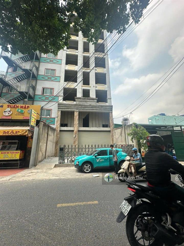 Buidding mt nguyễn quang bích, p. tân bình dt 9,2x40  hầm 10 tầng  2800m2 sàn 130 tỷ