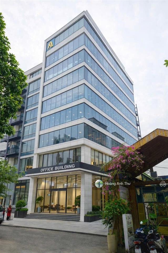Buidding mt nguyễn quang bích, p. tân bình dt 9,2x40  hầm 10 tầng  2800m2 sàn 130 tỷ