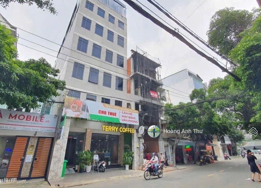 Bán tòa chdv mt giải phóng, p4 tân bình dt 7,4x30  6 tầng hdt 210tr/th chỉ 50 tỷ