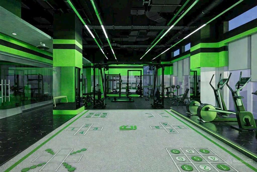 Chính chủ gửi cho thuê nhà 99bis an dương vương, quận 5. dt 8x18,5m. thang máy.  0836 230 ***