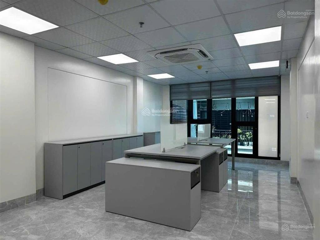 Cho thuê nhà 6 tầng tại thiên hiền, gần bến xe mỹ đình, ô tô đỗ cửa. có thang máy