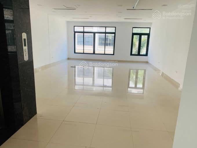 Cho thuê nhà 7 tầng đường nguyễn cơ thạch, từ liêm hà nội, thông sàn có thang máy. đầy đủ pccc