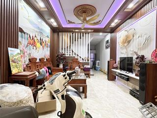 Nhà đẹp tân mai  lô góc 2 mặt thoáng  đường thông một nhà ra phố, sổ đỏ chính chủ cần bán gấp !