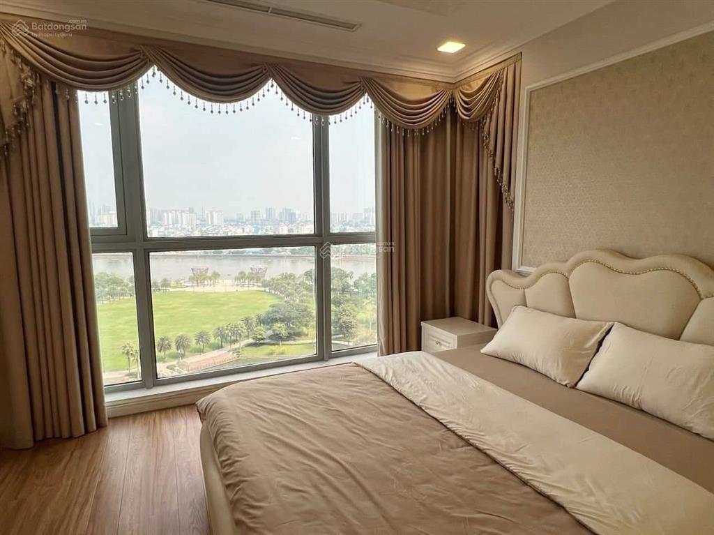 View thông thoáng chủ phóng khoáng, chuyên căn đẹp view nổi bật vins 2pn 10 tỷ