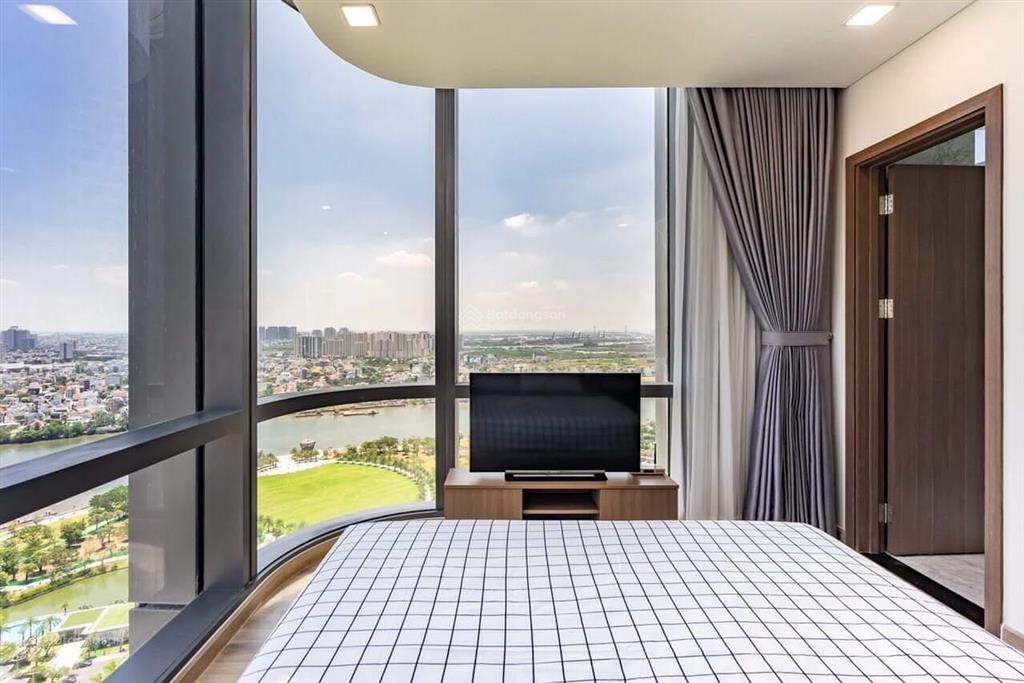 View thông thoáng chủ phóng khoáng, chuyên căn đẹp view nổi bật vins 2pn 10 tỷ