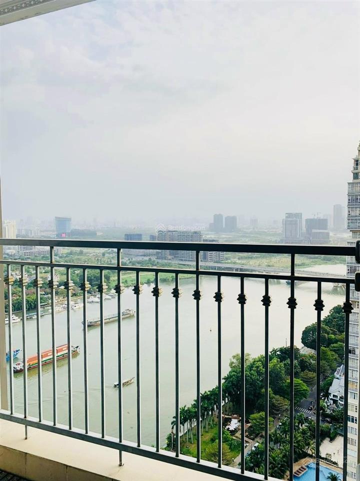 View thông thoáng chủ phóng khoáng, chuyên căn đẹp view đỉnh vins 2pn 12 tỷ