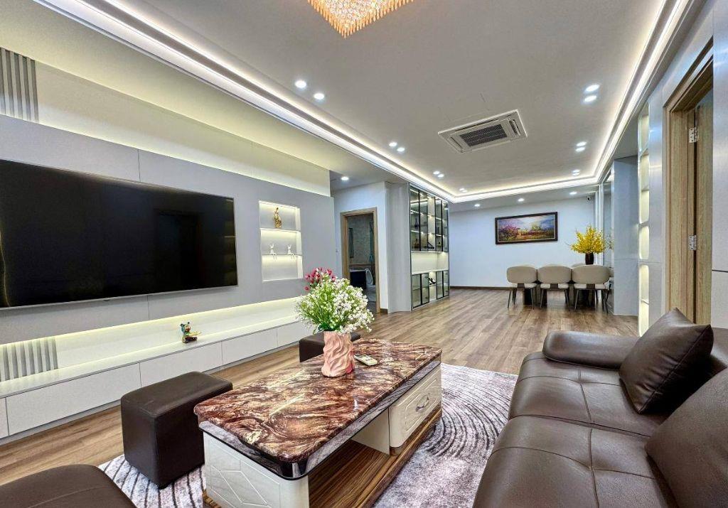 Bán chung cư cao cấp N04B Ngoại Giao Đoàn – căn góc 130m2 – 3 ngủ.