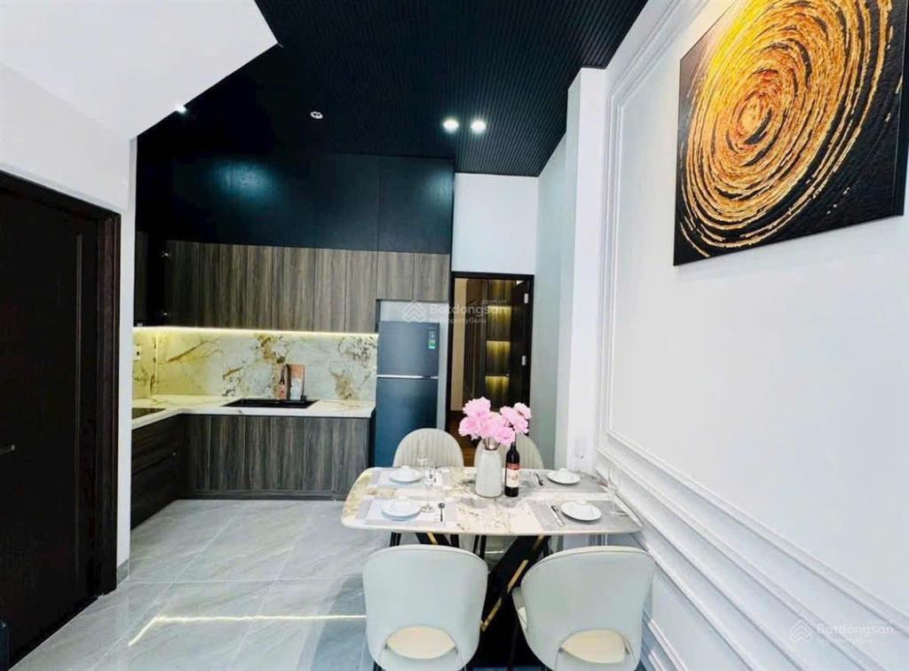 Cần bán gấp nhà huỳnh đình hai q.bình thạnh. giá 3tỷ280, 46m2, sổ chính chủ, cho thuê 18tr/tháng