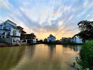 Bán biệt thự new house city, 290m² view hồ điều hòa, sẵn sổ hồng.  0982 111 ***