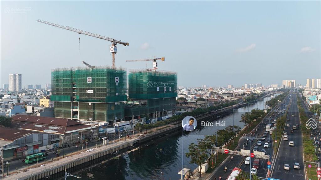 Bán shophouse 301 bến bình đông, 5,1 tỷ, 55m2 đẹp, nhiều tiện ích