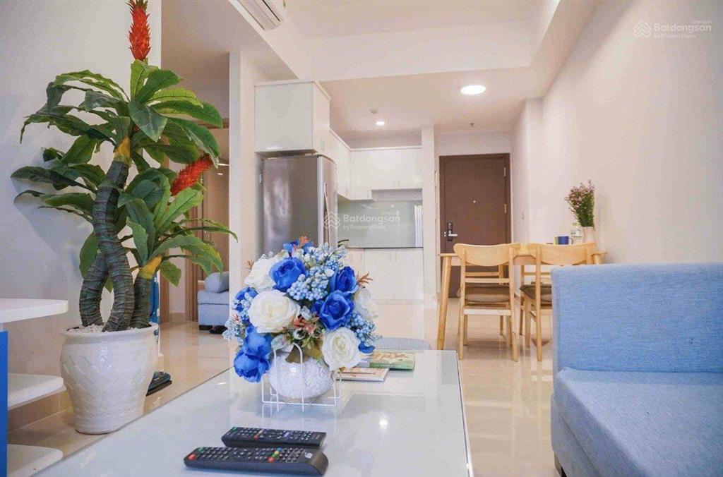 Bán căn 2pn 2wc 69m2 giá chỉ 5.980 tỷ nhận nhà ngay tại golden mansion phổ quang gần sân bay