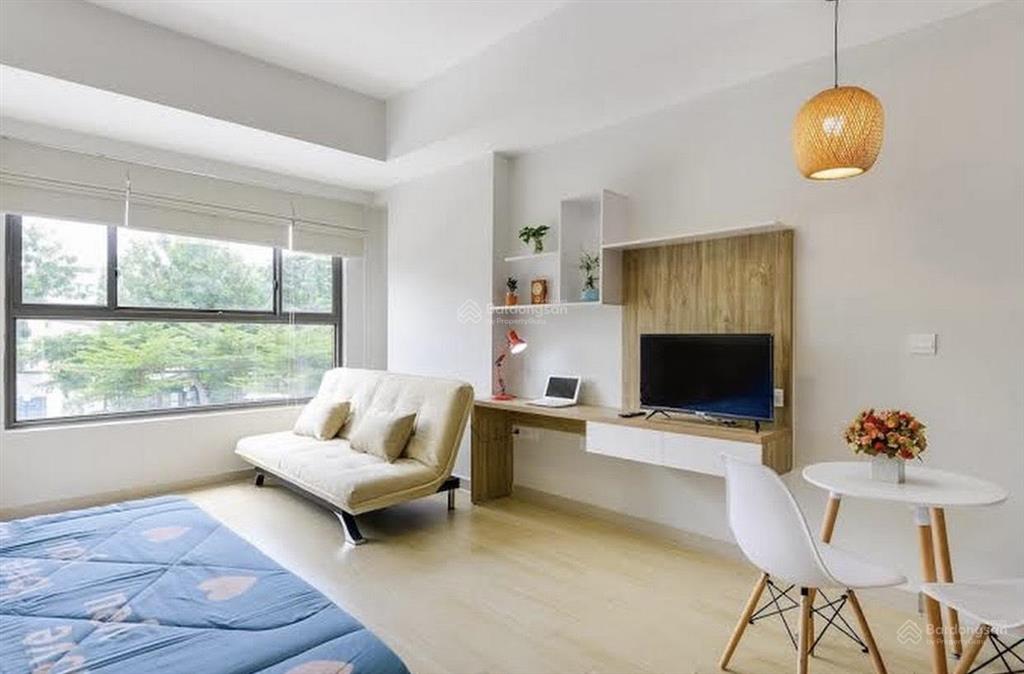 Bán nhanh căn 2pn 73m2 có sổ hồng giá chỉ 7 tỷ bao hết phí tại orchard garden