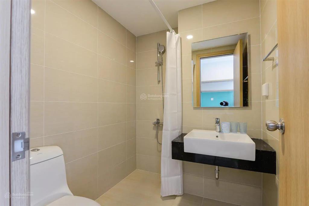 Bán nhanh căn 2pn 73m2 có sổ hồng giá chỉ 7 tỷ bao hết phí tại orchard garden