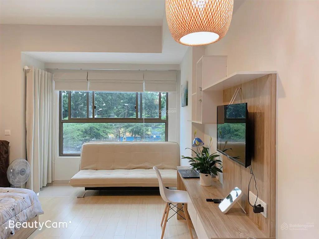 Bán nhanh căn 2pn 73m2 có sổ hồng giá chỉ 7 tỷ bao hết phí tại orchard garden