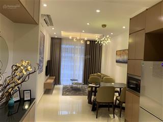 Kẹt tiền bán gấp 2pn 2wc 69m2 giá chỉ 5.8 tỷ tại chung cư cao cấp golden mansion