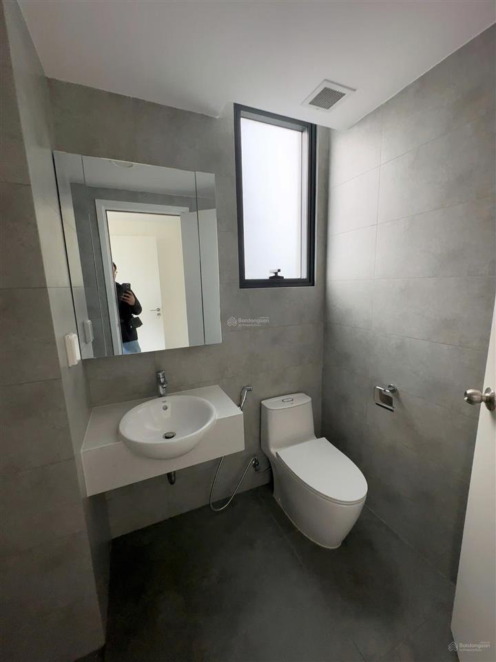 Cho thuê căn 2pn 2wc 69m2 rẻ nhất dự án victoria village 15tr/tháng  đã bàn giao  0938 707 ***