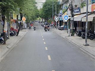 Hiếm! nhà mặt tiền ngô quyền  q5 xung quanh là các văn phòng luật giá chỉ 32 tỷ