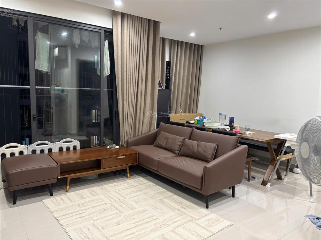 Căn góc 2+1 view đẹp, đủ đồ giá hời vinhomes ocp, giá chỉ 3,8 tỷ net.  0911 341 ***