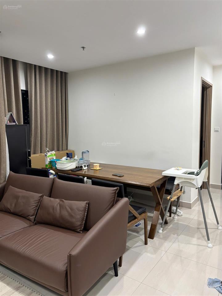 Cực sốc, 2 ngủ 2wc góc view vinuni tầng trung tại ocp, đủ đồ giá chỉ 3,8 tỷ.  0911 341 ***