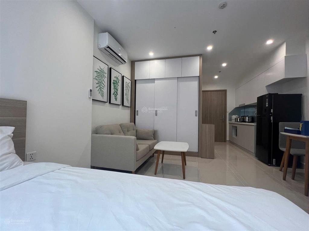 Bán căn studio đủ đồ, tầng trung giá hời ocp, chỉ 1,8 tỷ.  0911 341 ***
