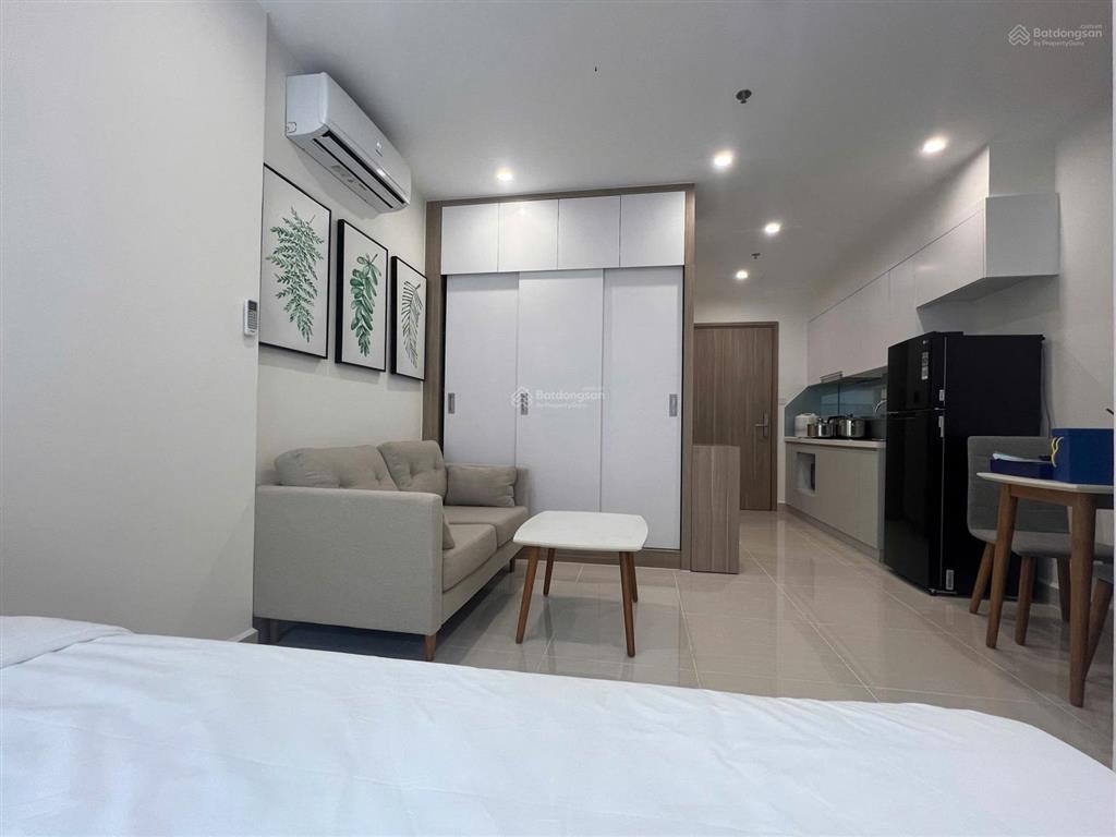 Bán căn studio đủ đồ, tầng trung giá hời ocp, chỉ 1,8 tỷ.  0911 341 ***