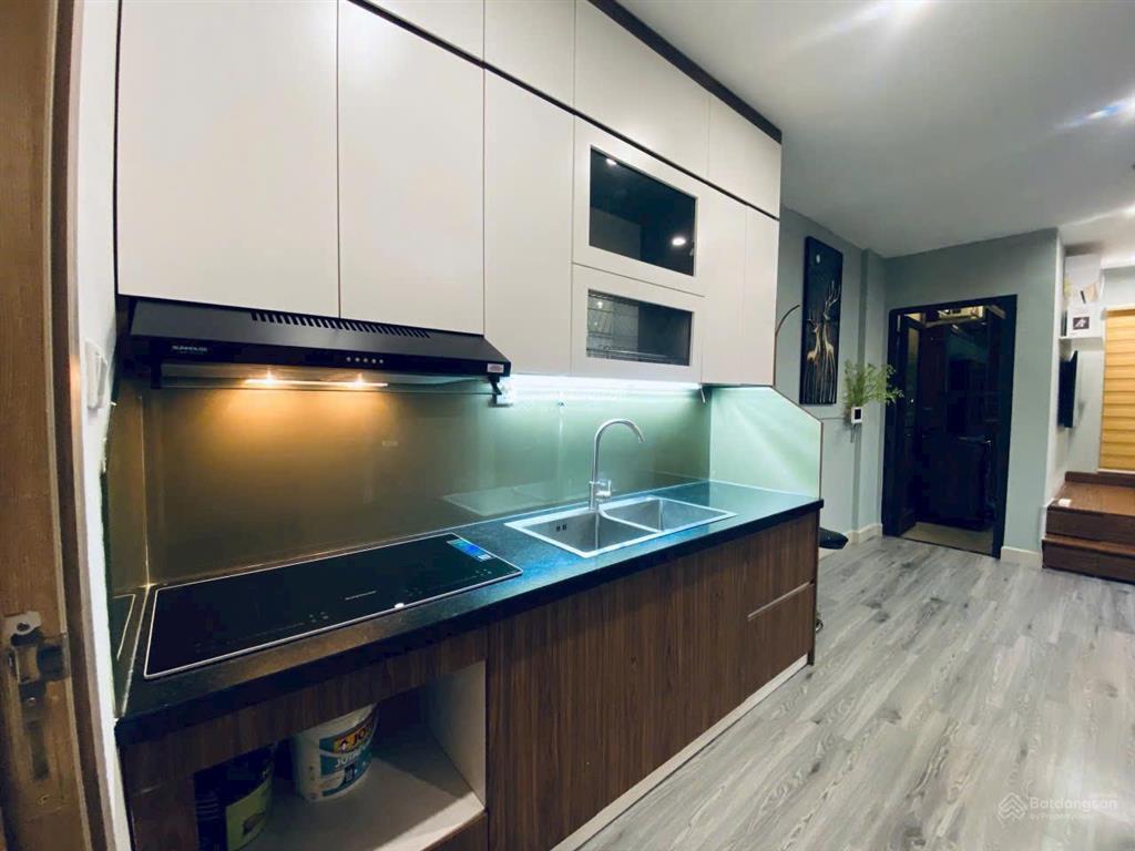 Studio 27,8m2 tầng trung, hướng đn tại vinhomes ocean park giá 1,7 tỷ.  0911 341 ***