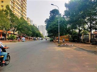 Cần bán lô đất dự án apak q2dt8x20=160m2đối diện cvgiá240tr/m2,0903 013 *** a ngọc