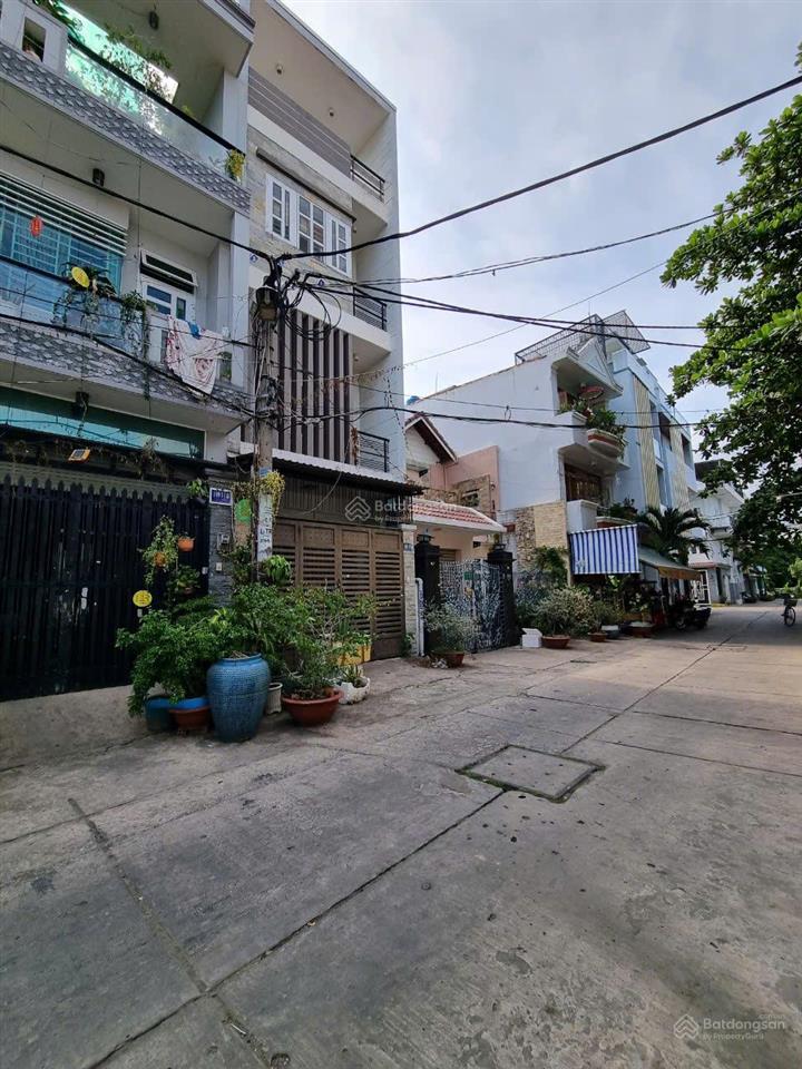 Bán nhanh nhà đẹp 3,5 tầng đường trương phước phan, quận bình tân giá tốt chỉ 10 tỷ bớt lộc