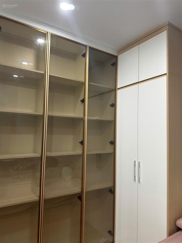 Pháp lý chuẩn, giá giảm sâu bán 2pn vinhomes d'capitale 7,1 tỷ, 63m2 đầy đủ sẵn sổ 0989 149 ***
