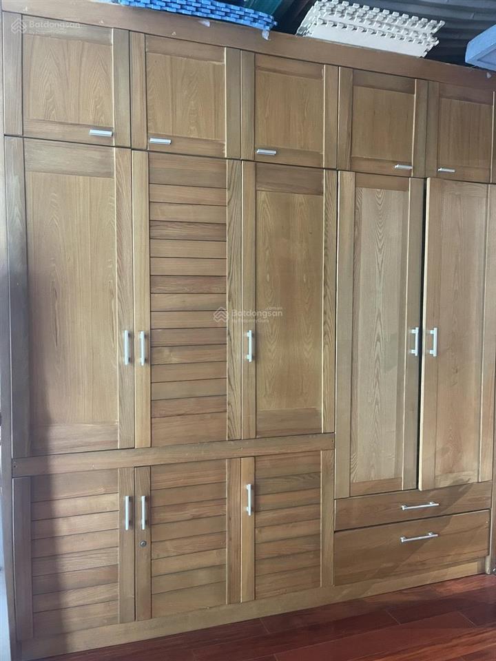 Bán căn hộ tầng 2 tập thể kim liên nhà dân, view mặt phố, 3 ngủ, wc, đủ đồ, giá tốt 5.7 tỷ.