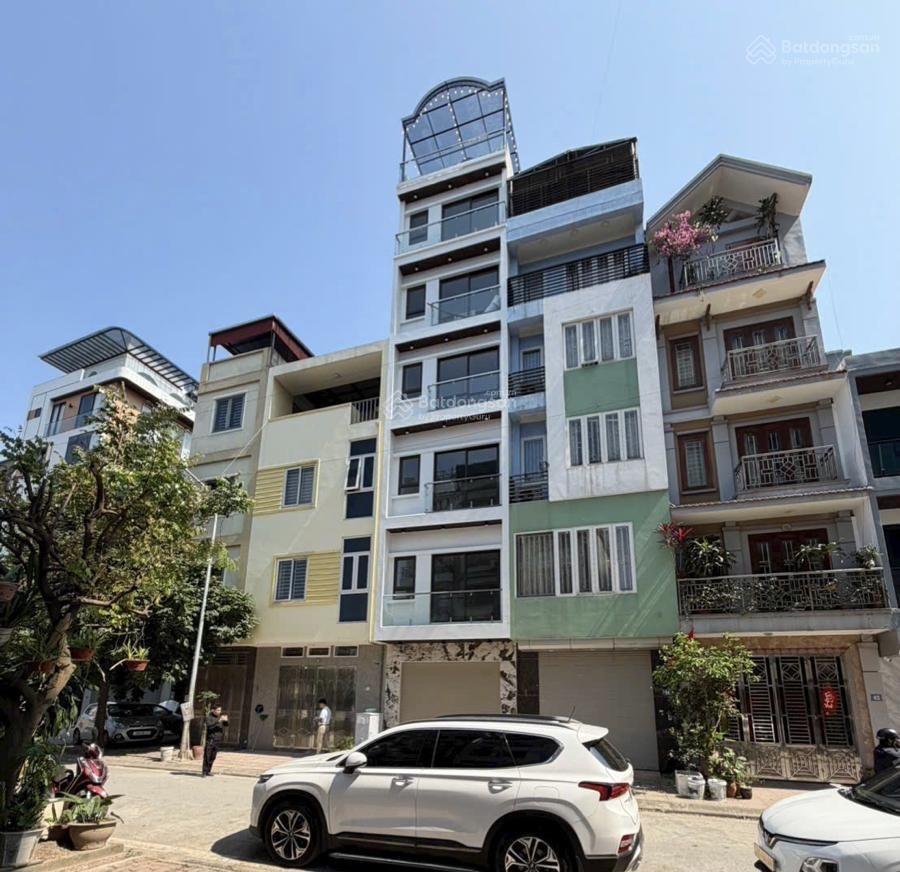 Nhà đẹp ngõ 264 ngọc thụy mặt ngõ ô tô tránh, kd đỉnh, 54m x 5 tầng, giá 17.7 tỷ