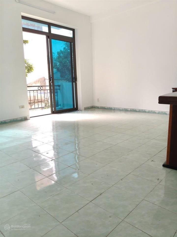 Cần bán để giá tốt pl đức giang, 91 x 4t, lô góc 2 thoáng, mt rộng, ô tô dừng đỗ ngày đêm 18.4 tỷ.