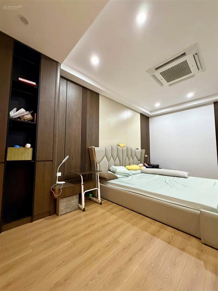 Nhà đẹp phố hoa lâm 66x 6t, tm, ô tô vào nhà tặng full nội thất xịn, giá tốt.