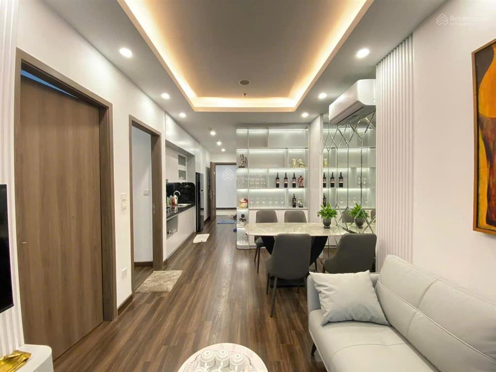 Cần bán gấp căn 2n1wc chung cư hoàng huy commerce full nội thất giá chỉ 2,35 tỷ rẻ nhất thị trường