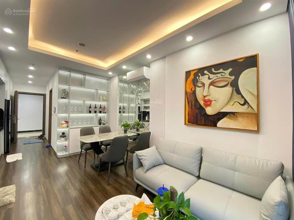 Cần bán gấp căn 2n1wc chung cư hoàng huy commerce full nội thất giá chỉ 2,35 tỷ rẻ nhất thị trường