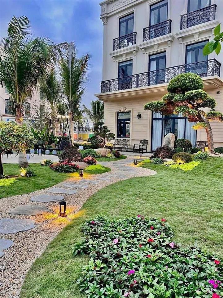 Bán nhanh căn song lập hoàng gia giá nhỉnh 14 tỷ diện tích 188 m2 tại vinhomes vũ yên gần công viên