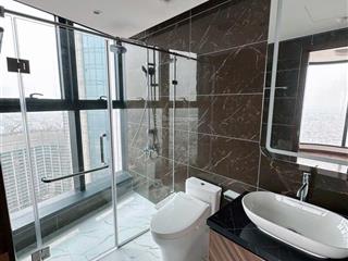 Chủ nhà cần tiền gấp bán nhanh căn 2n2wc ltd 71m2 full nt tại cc golden crown giá chỉ 3,65 tỷ