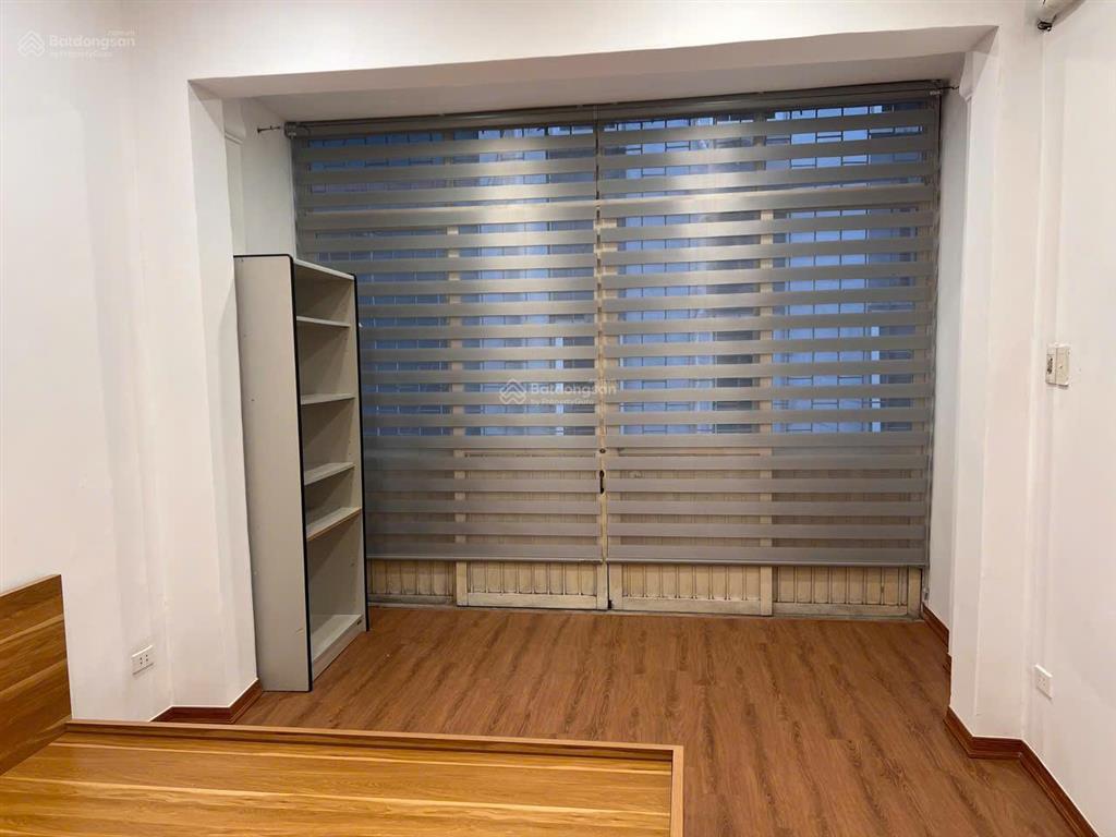 Chính chủ cho thuê phòng tại p. nguyên hồng  đống đa, dt 25m2  3.6tr/th