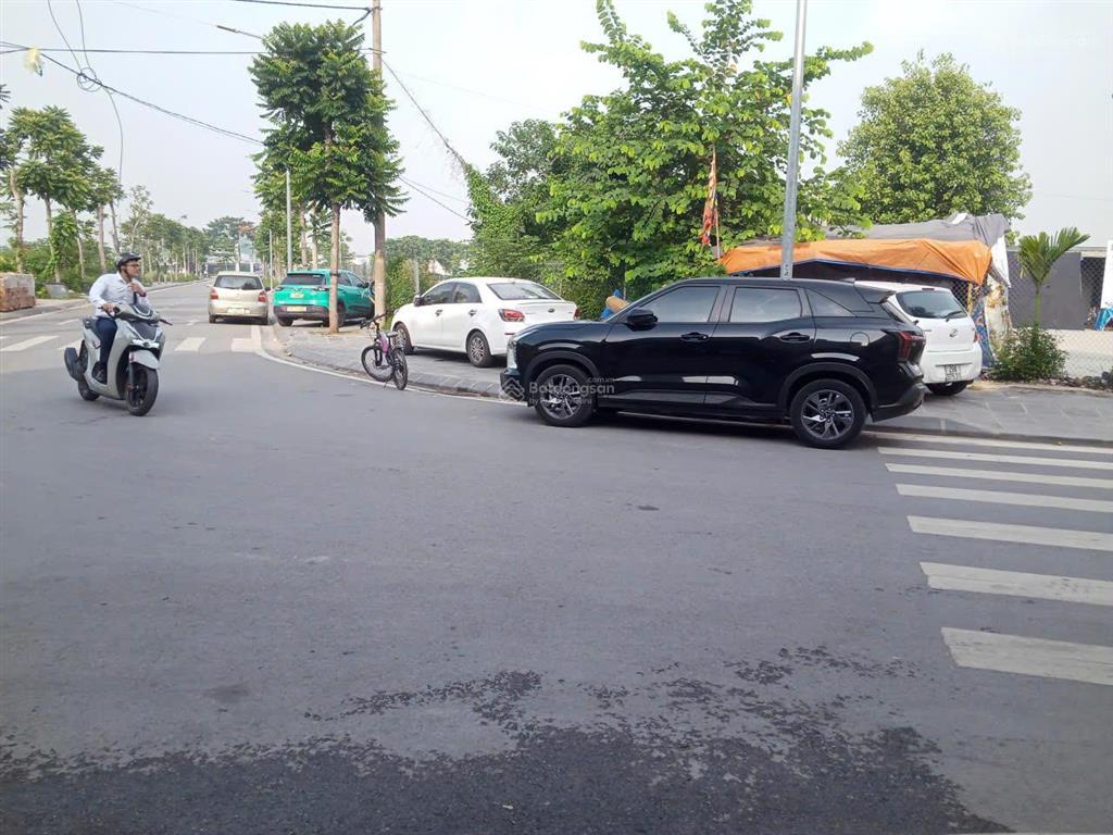 Cho thuê nhà ở riêng lẻ, thuận tiện cho gia đình, kinh doanh, gần trường học mầm non, trường thpt