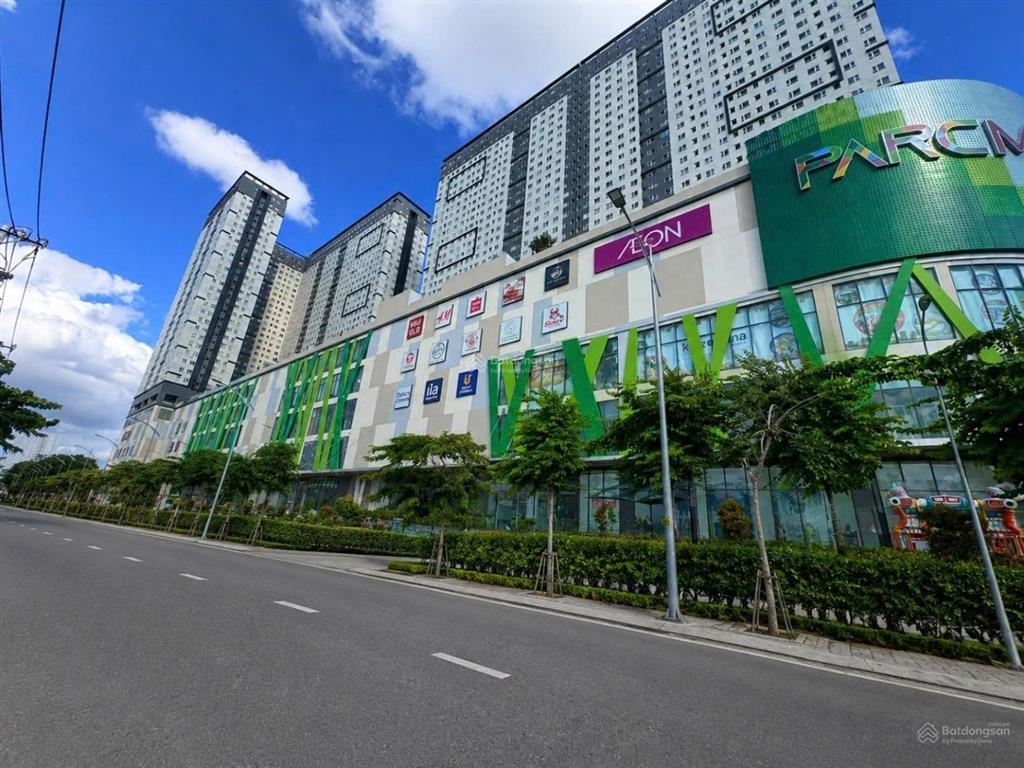 Cho thuê ngắn hạn  căn hộ dịch vụ 2pn  80m2 ngay trung tâm hcm