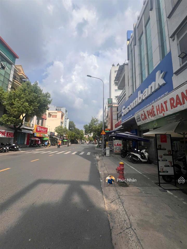 Tòa nhà mặt tiền nguyễn xí (đoạn 2 chiều) bình thạnh (15x28m, hầm 7 tầng) hđ thuê 300 tr/th 75 tỷ