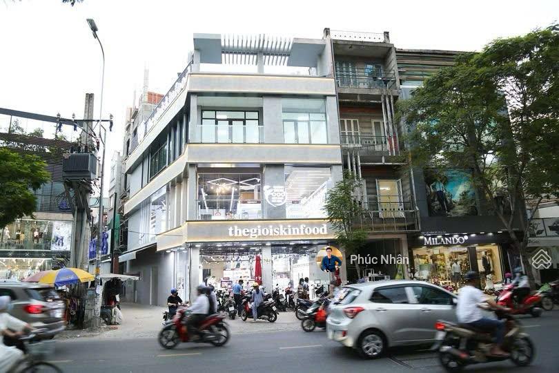 Siêu hot! căn góc 2 mt  373a lê văn sỹ, quận 3 (10x20m 4 tầng) hđ thuê 280 triệu/th  69 tỷ
