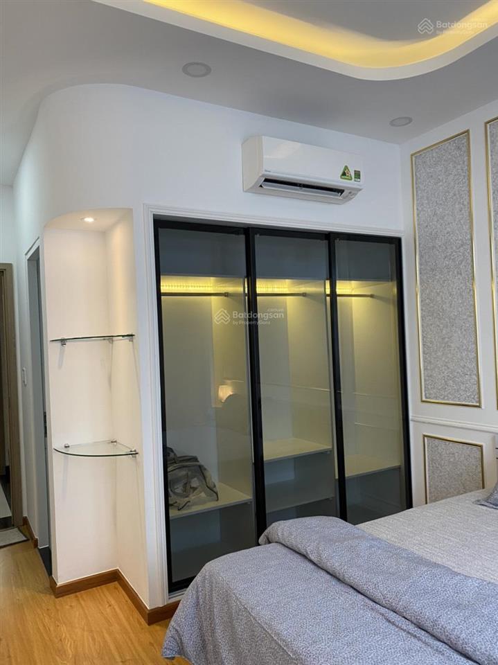 Hot mặt tiền bàu cát 3, dt 4x18m, 4 lầu, giá chỉ 13,5 tỷ còn tl