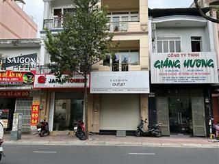 Hot mt âu cơ 5x25m 2 lầu giá 20 tỷ còn tl